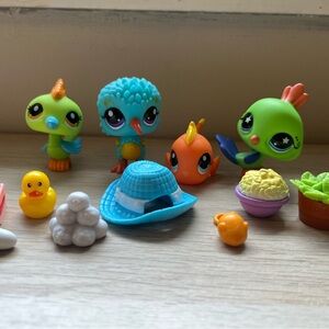 Littlest pet shop lot